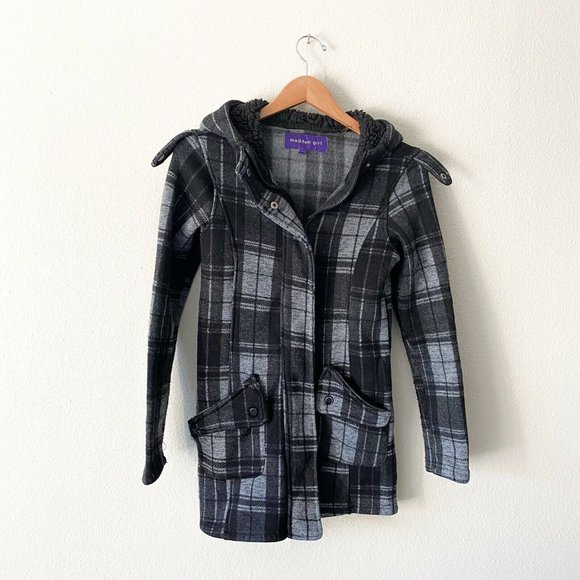 Madden Girl Jackets & Blazers - Madden Girl Black And Gray Plaid Fuzzy Fleece Trim